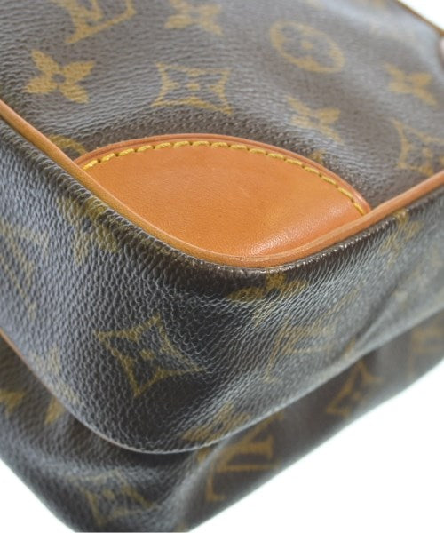 LOUIS VUITTON 肩背包