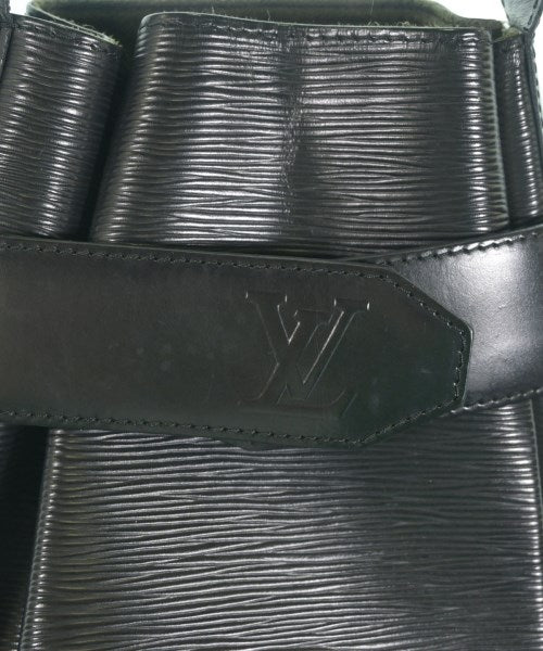 LOUIS VUITTON 肩背包