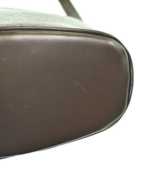 LOUIS VUITTON 肩背包