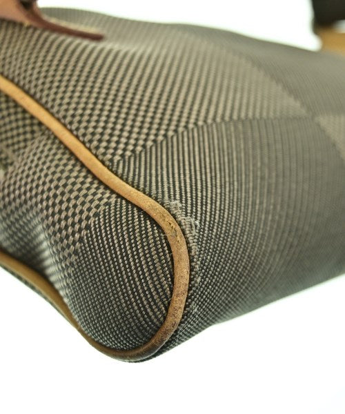 LOUIS VUITTON 肩背包