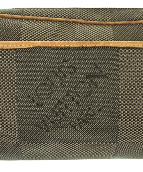 LOUIS VUITTON 肩背包