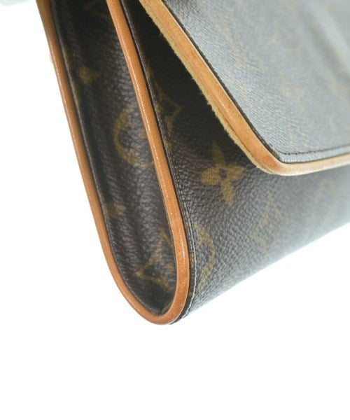 LOUIS VUITTON 肩背包
