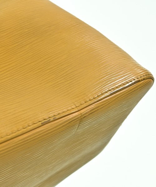 LOUIS VUITTON 肩背包