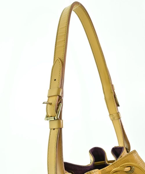 LOUIS VUITTON 肩背包