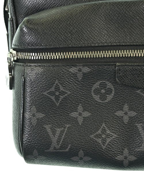 LOUIS VUITTON 肩背包