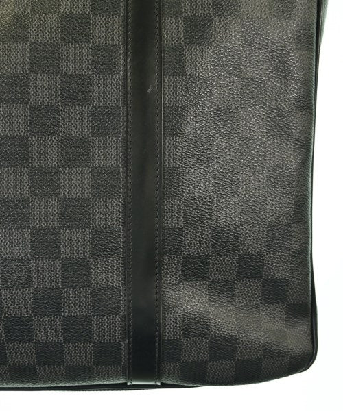 LOUIS VUITTON 肩背包