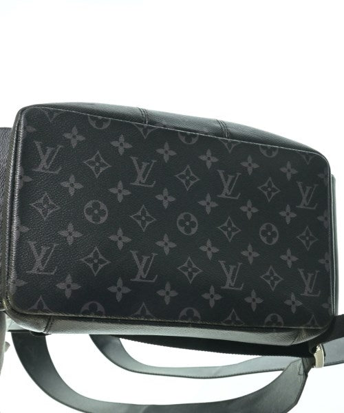 LOUIS VUITTON 背包