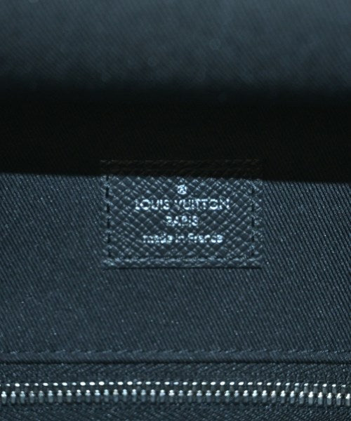 LOUIS VUITTON 背包