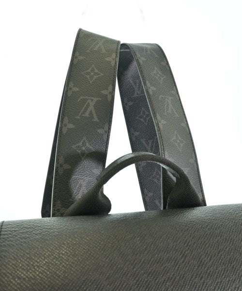 LOUIS VUITTON 背包