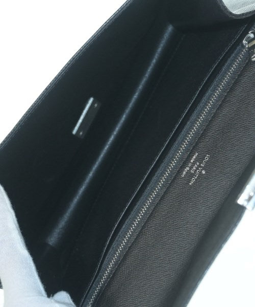LOUIS VUITTON 手拿包