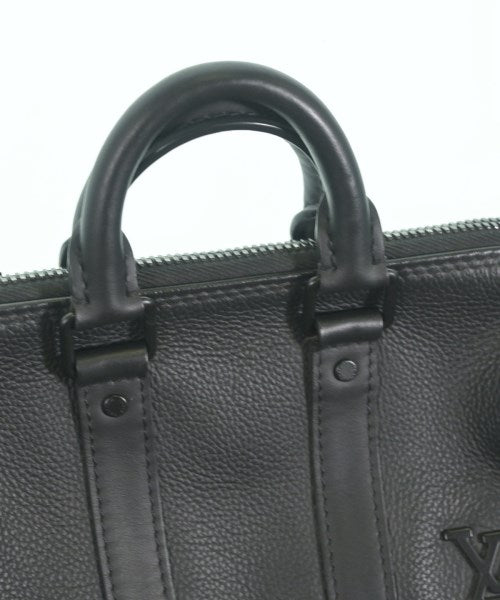 LOUIS VUITTON 肩背包