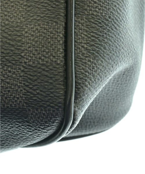 LOUIS VUITTON 肩背包