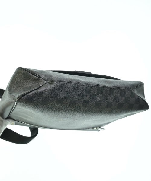 LOUIS VUITTON 肩背包