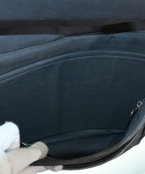 LOUIS VUITTON 肩背包