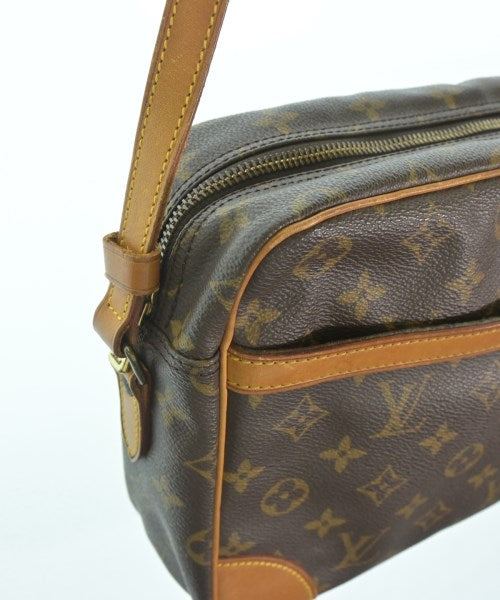 LOUIS VUITTON 肩背包