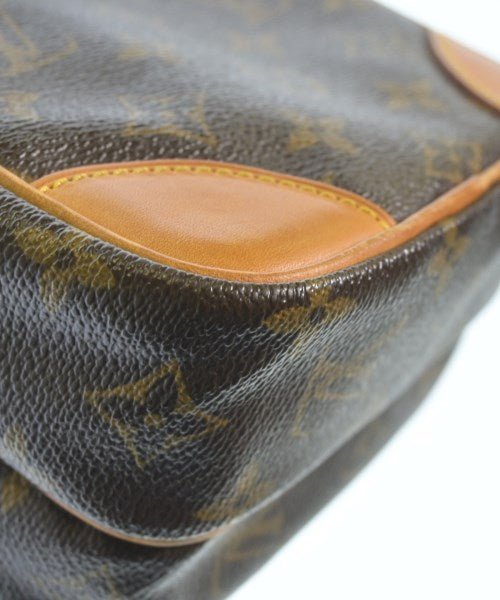 LOUIS VUITTON 肩背包