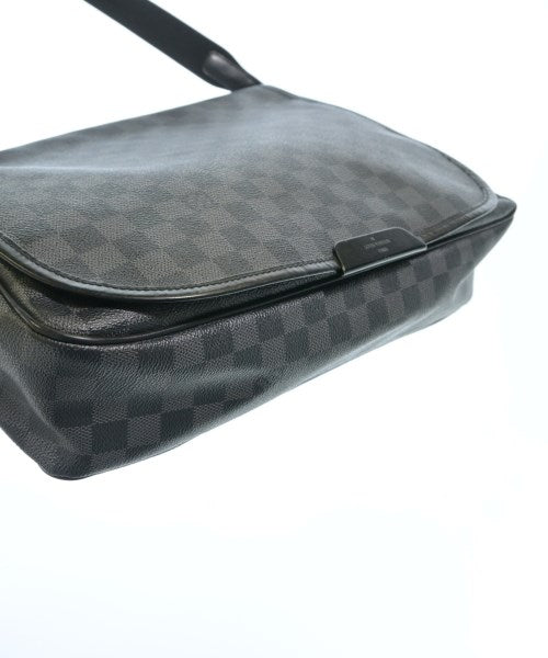 LOUIS VUITTON 肩背包