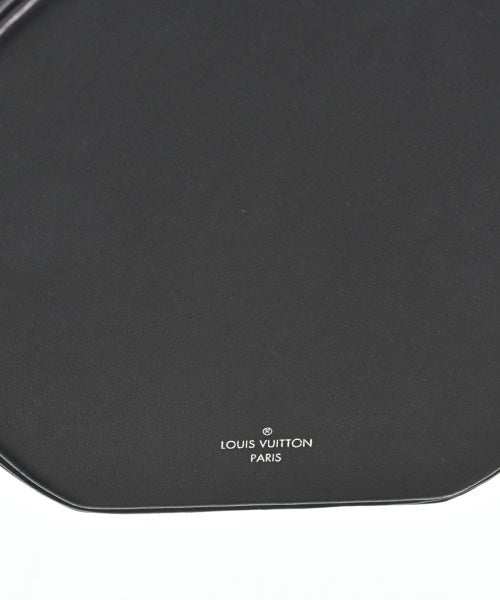 LOUIS VUITTON 肩背包
