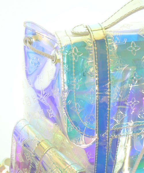 LOUIS VUITTON 背包
