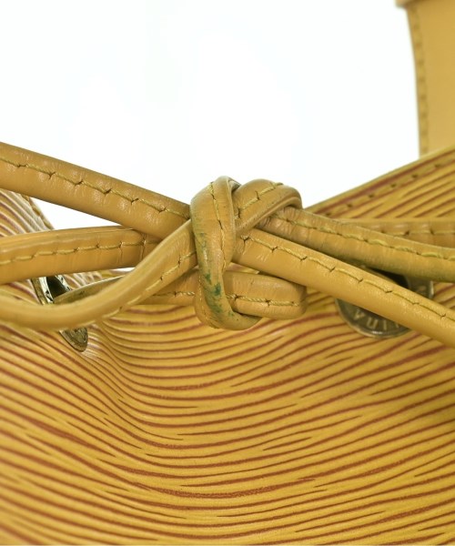 LOUIS VUITTON 肩背包