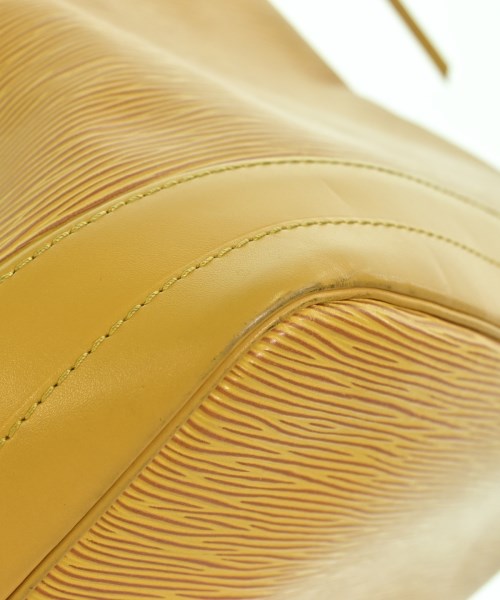 LOUIS VUITTON 肩背包
