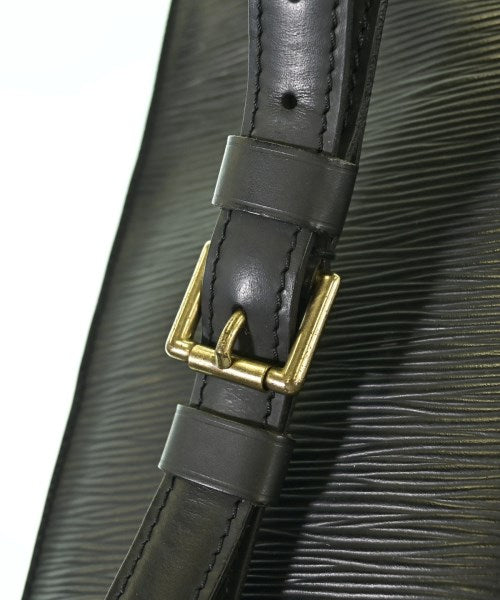 LOUIS VUITTON 背包