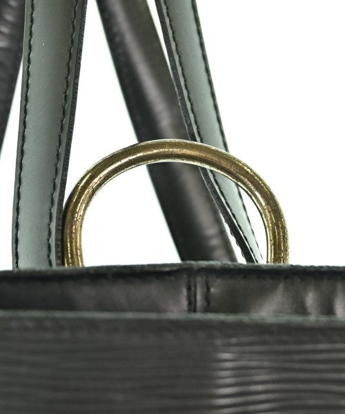 LOUIS VUITTON 背包