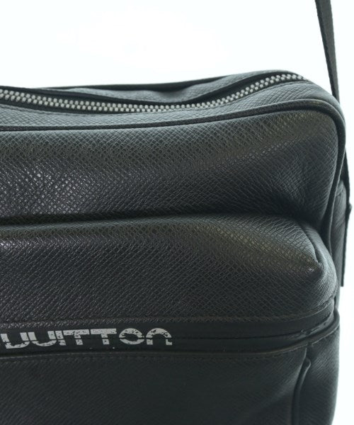 LOUIS VUITTON 肩背包