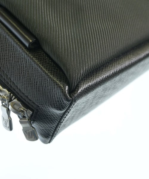 LOUIS VUITTON 肩背包