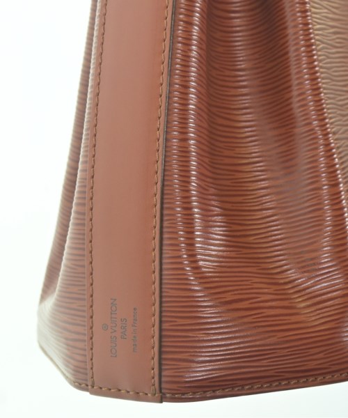 LOUIS VUITTON 肩背包