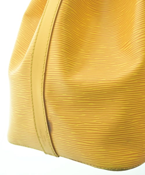 LOUIS VUITTON 肩背包