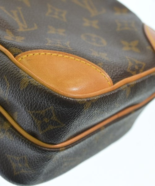 LOUIS VUITTON 肩背包