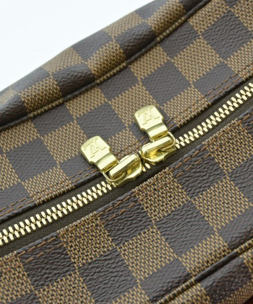 LOUIS VUITTON 肩背包