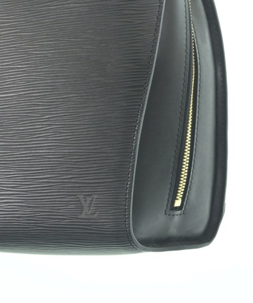 LOUIS VUITTON 背包