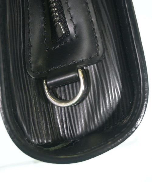 LOUIS VUITTON 手拿包