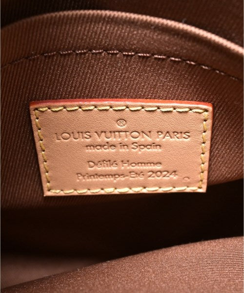LOUIS VUITTON 肩背包