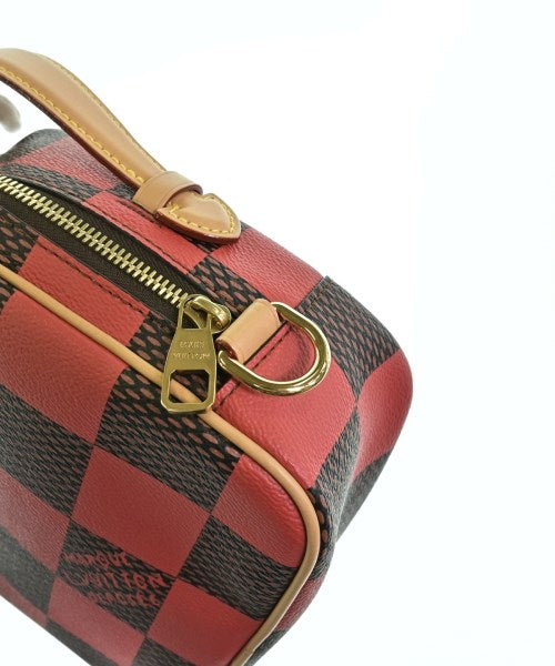LOUIS VUITTON 肩背包