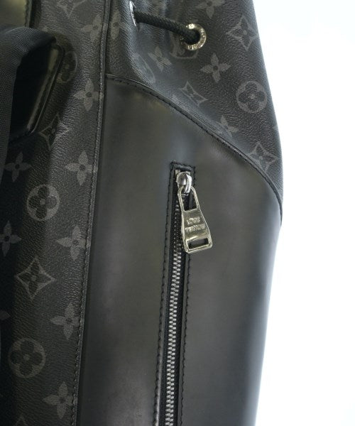 LOUIS VUITTON 背包