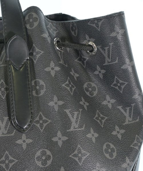 LOUIS VUITTON 背包