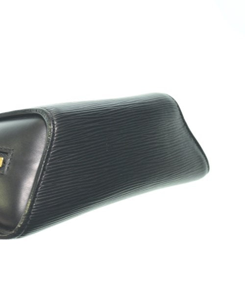 LOUIS VUITTON 背包