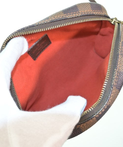 LOUIS VUITTON 肩背包