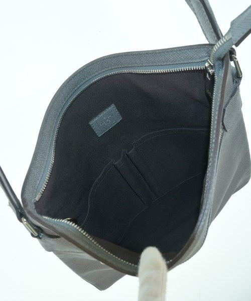 LOUIS VUITTON 肩背包