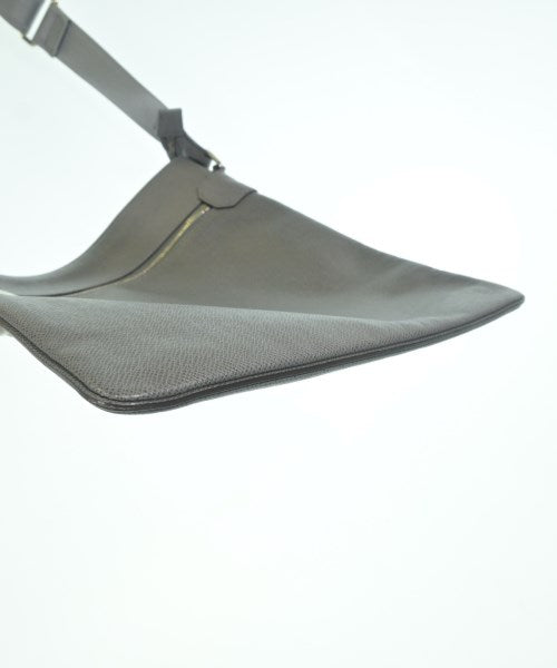 LOUIS VUITTON 肩背包