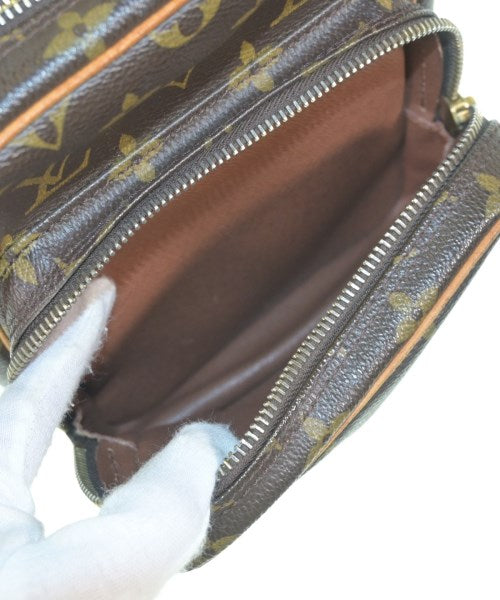 LOUIS VUITTON 肩背包