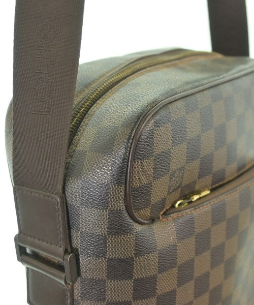LOUIS VUITTON 肩背包