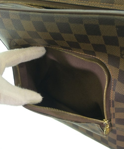 LOUIS VUITTON 肩背包