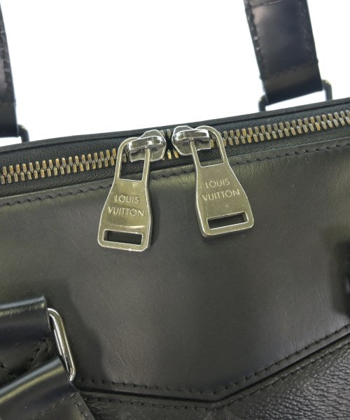 LOUIS VUITTON 肩背包