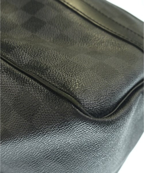 LOUIS VUITTON 肩背包