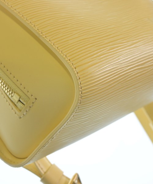 LOUIS VUITTON 背包