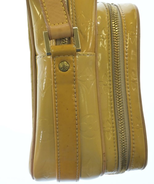 LOUIS VUITTON 肩背包